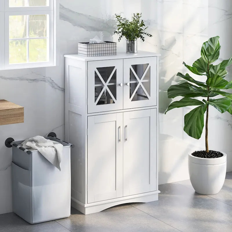 Badezimmerschrank mit Glastüren und verstellbaren Einlegeböden