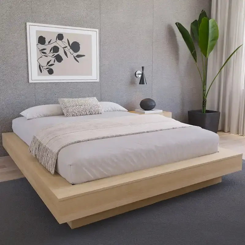 Struttura letto moderna a piattaforma con ampi pannelli laterali